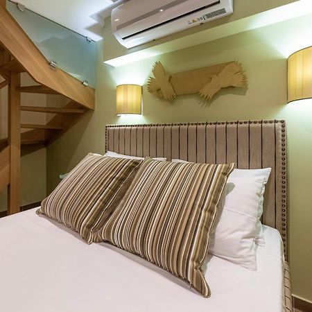 Ipelhome - Plaka Boutique Apartments アテネ エクステリア 写真