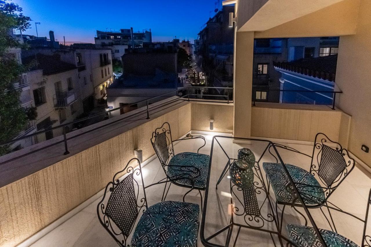 Ipelhome - Plaka Boutique Apartments アテネ エクステリア 写真